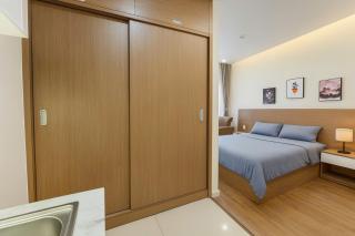 KINDNEST Cosy & Luxury Apartment, 5 Minutes to Tan Son Nhat Airport, Central Location - 1