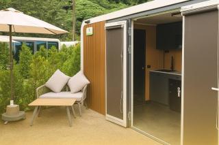 Nomad Cabin — seaside home with breakfast and pool - 7