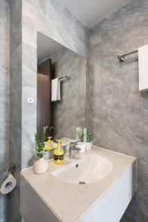 Lux Stay Virgo Apartment In Central - 1