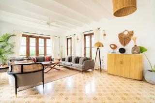 La Mosteiro - Dreamy Luxe 3BHK Villa with Private Pool and Modern Interior - 2