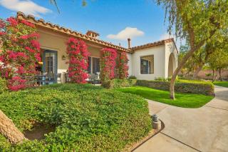 LV021 Single Story Studio on a Quiet Greenbelt - 4