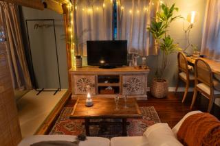 New Open Sale, Playa, A Peaceful Local Stay in Blue Zone Okinawa - 3