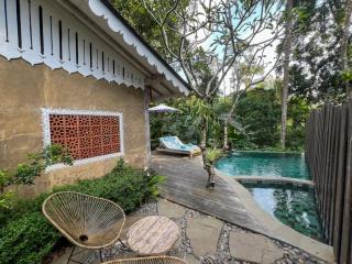 Sacred Beji by GenuineHost - 2