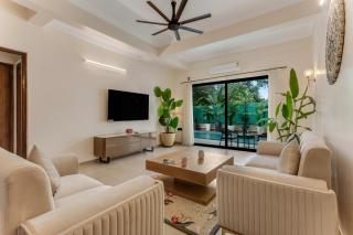 Vagator 4BHK Cozy Villa by Beach & Nightlife - 4