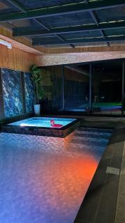 Tnakum I Near Zvartnots Airport & Yerevan I - 1