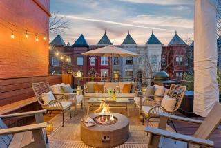 Upscale DC Row Home I Central I Parking I Firepit - 0
