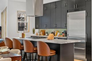 Upscale DC Row Home I Central I Parking I Firepit - 9