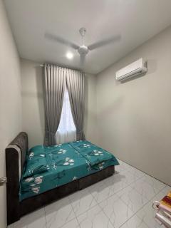 Eyqa Homestay Pasir Mas - 3