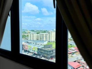 Vivacity Jazz2, 3B2B, 9 pax Free Carpark - 3