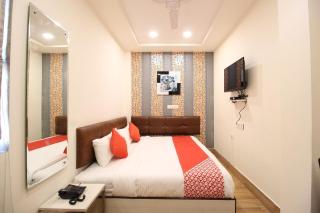 Collection O Vijay Palace - 4