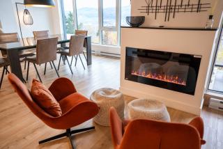 205 - Modern Suite - Pool and River View - 3