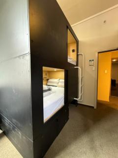 UpTown Backpackers - 9