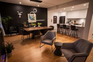 206 - Bright Modern Condo - Pool and River View - 0