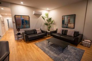 206 - Bright Modern Condo - Pool and River View - 9