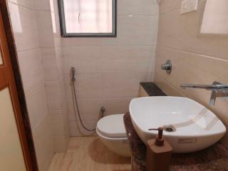 Hotel O TULIPS LODGING & BOARDING - 7