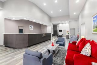 Quality Suites Houston NW Cy-Fair - 7