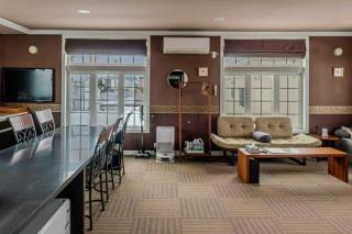 Biei Terrace 2F 専用玄関 127平米 85型スマートTV -駅前通り&景観条例地区- - 5