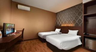 The Crew Hotel Kualanamu International Airport - 4