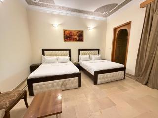 Capri Lodges F-7 - 5