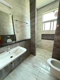 Capri Lodges F-7 - 1