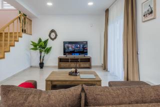 City Gardens Villa - 5