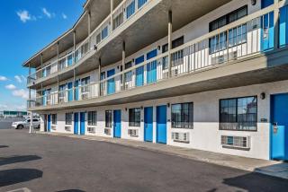 Rodeway Inn Commerce - Los Angeles - 8