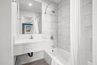 Rodeway Inn Commerce - Los Angeles - 4