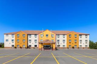 Quality Inn & Suites McAlester on Hwy 69 - 9