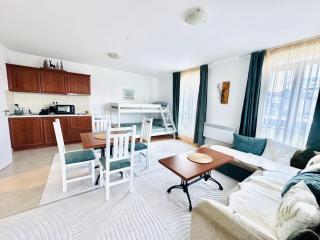 Bansko 3 Ski To Door Apartment - 0