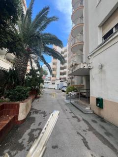 Morning Coffee by the Sea 1 BR Between Capellans and Llevant Beaches - 2