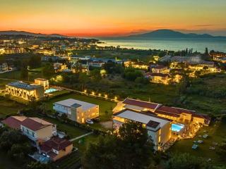 Manousis ApartHotel - 4