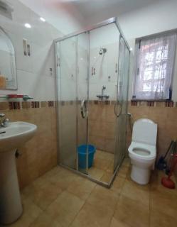 House on Rent near thamel at best price - 0