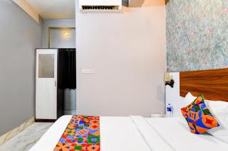 FabHotel Royal Plaza - 5