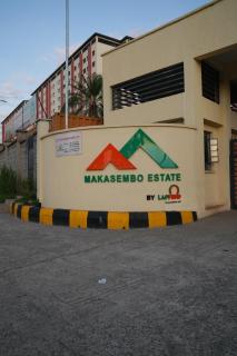 Modern 1-Bedroom Apartment Near Kisumu CBD, Free WiFi, Parking & Security - 7