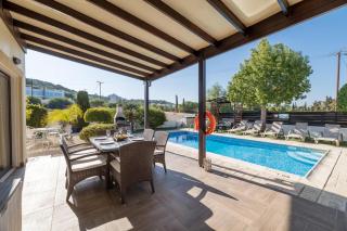 Sunnyside Family Villa - 9