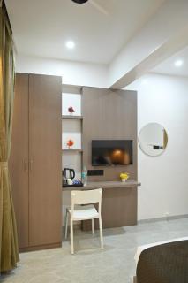 Hotel City Center Executive Magarpatta - 7