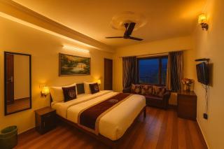 Hotel The great #ambience #balcony view #mountainview #parking - 5