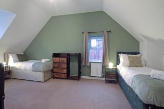 Designed for Long Stays I Contractor Ready - 2