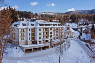 Palace Apartments - 0