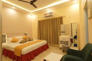 THOPPIL LAKE RESIDENCY Inn - 5