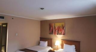 Regent's Park Hotel at Kayutangan Malang - 3