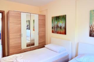 Home Sweet Home by the Sea 060 - Happy Rentals - 3