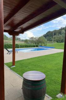 Ruralna kuca 'Villa Zagorka' za odmor sa bazenom i bočalištem - 4