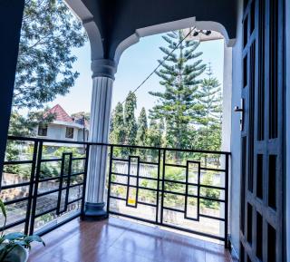 Serene and Amara By Tadre House's - 8