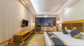 Xiamen Plaza Hotel - 9