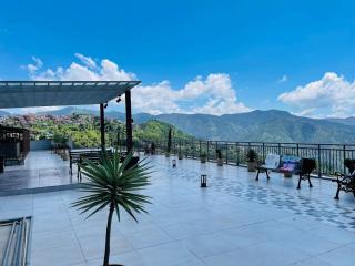 CDS Private Homestay - 3 BHK Family, Couples Apartments - 5