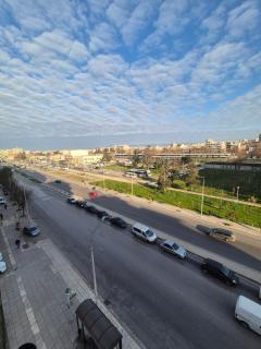 Station Luxury Apartments - 9