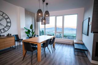 307 - Le Repere Condo - View and Modern Comfort - 1
