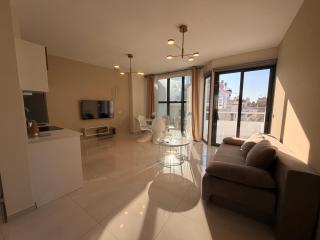 Blue Bay Pireas Modern APT - 0