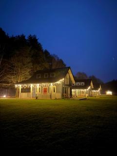 Domy nad Strugą - jacuzzi, las, wieś, rowery, kajaki - 0